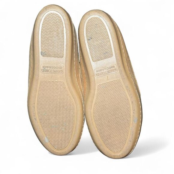 Minnetonka Women’s Sheepskin Lined Moccasin Slippers Size 7 Tan Suede Indoor Out - Picture 6 of 7